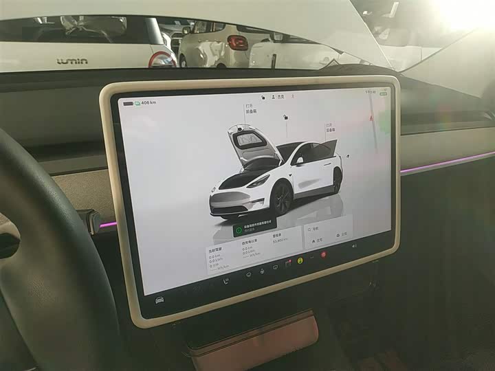 Фото 12 - Tesla Model Y