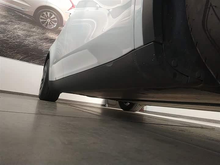 Фото 21 - Tesla Model Y