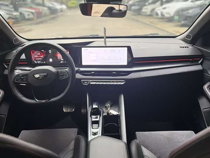 Фото 7 - Geely Binrui