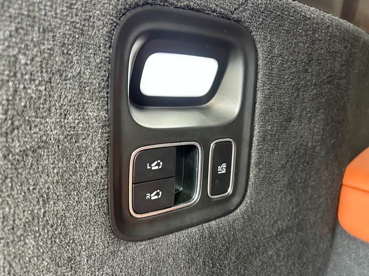 Фото 23 - LiXiang L8