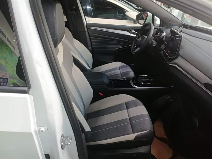 Фото 25 - Volkswagen ID.4 Crozz