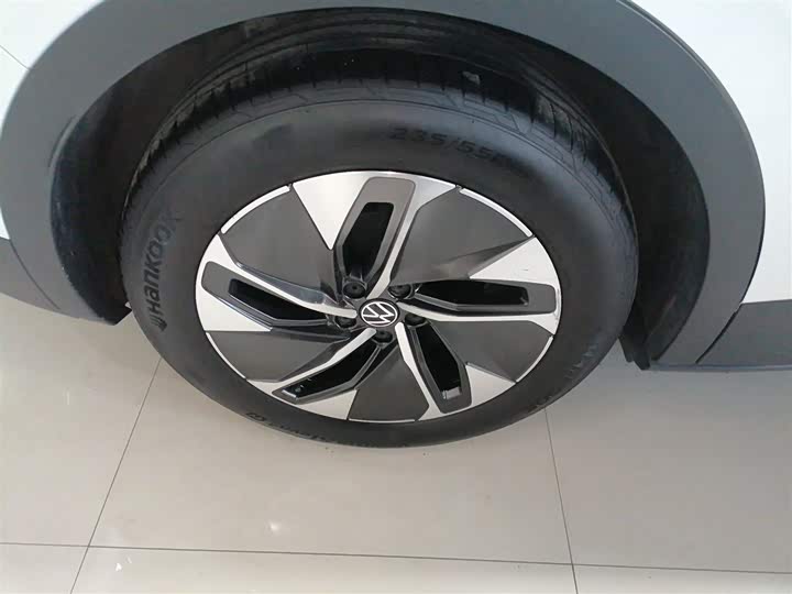 Фото 26 - Volkswagen ID.4 Crozz