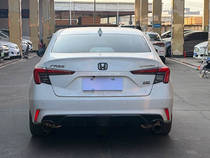 Фото 13 - Honda Integra