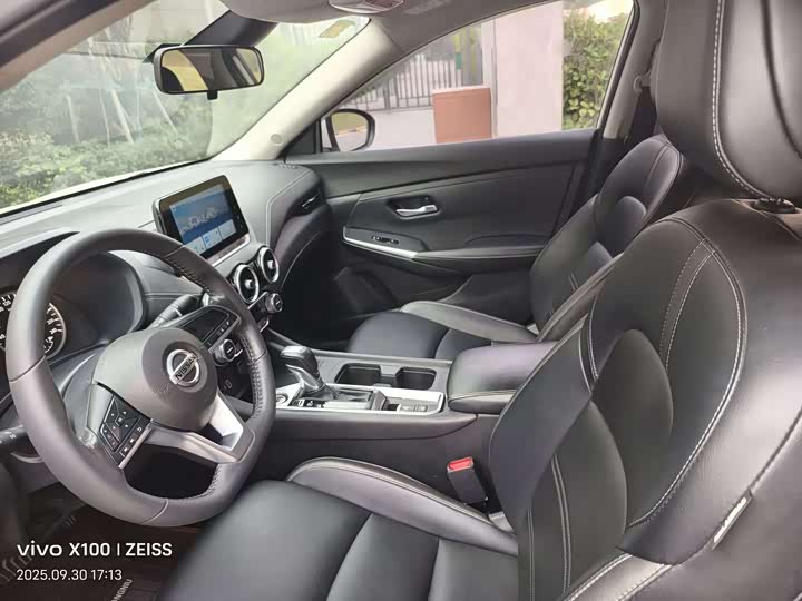 Фото 4 - Nissan Sylphy