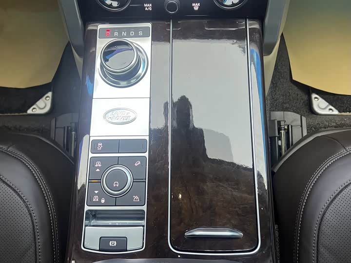 Фото 24 - Land Rover Range Rover