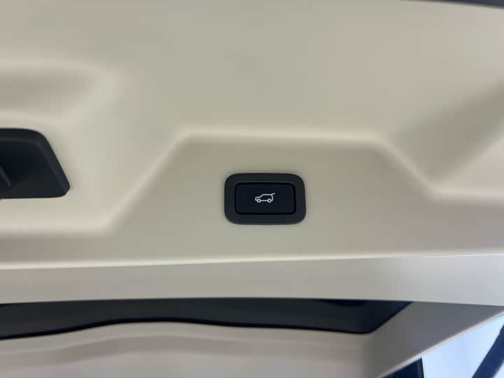 Фото 33 - Land Rover Range Rover