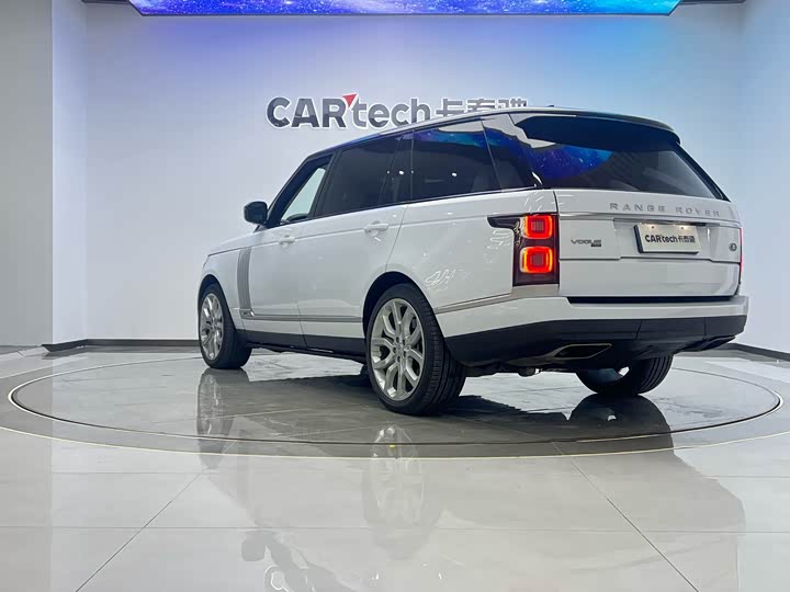 Фото 35 - Land Rover Range Rover