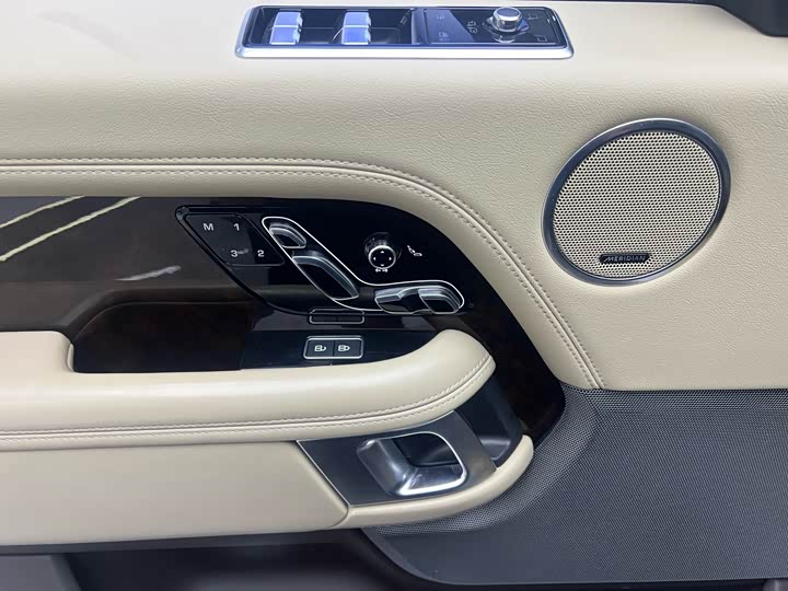 Фото 6 - Land Rover Range Rover