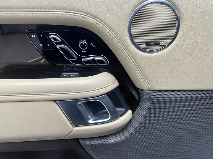 Фото 7 - Land Rover Range Rover