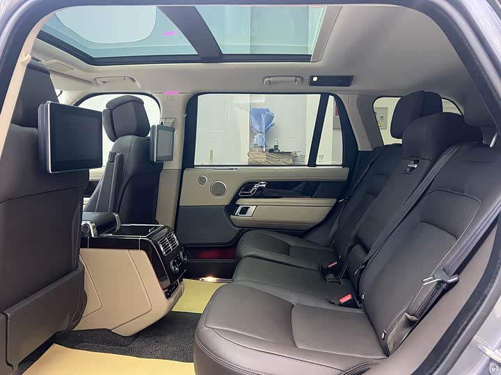 Фото 9 - Land Rover Range Rover