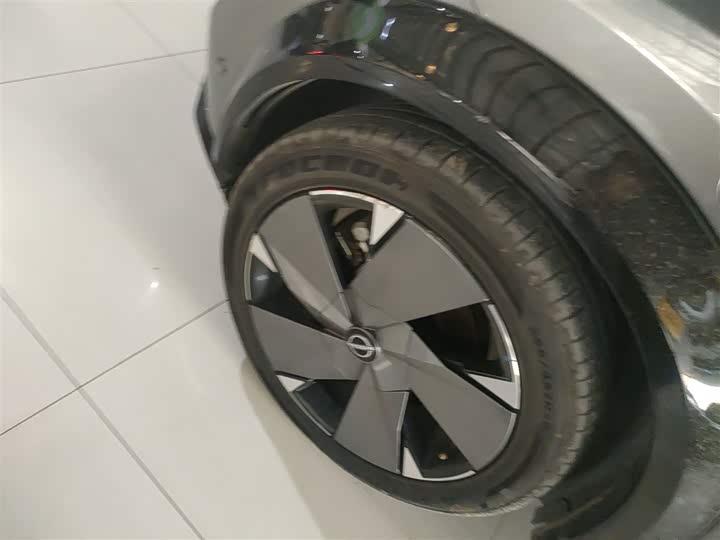 Фото 23 - Nissan Ariya EV