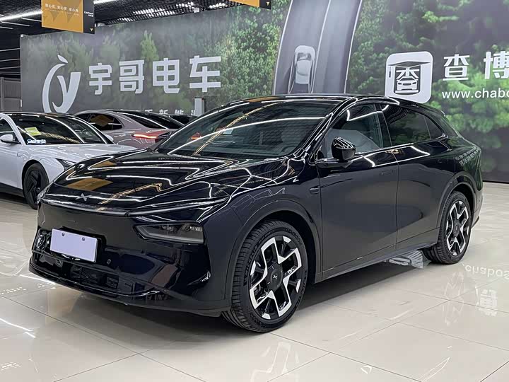 Фото 1 - XPeng G7