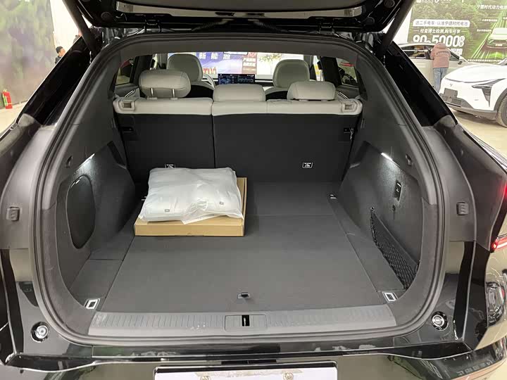 Фото 12 - XPeng G7