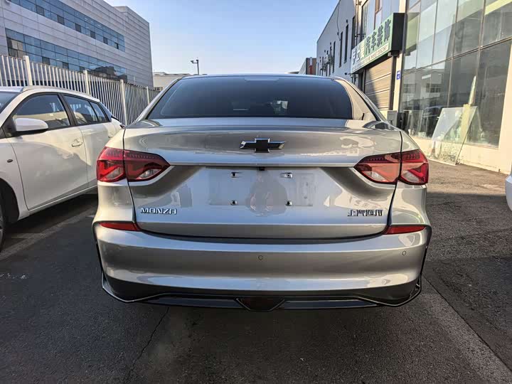 Фото 8 - Chevrolet Monza