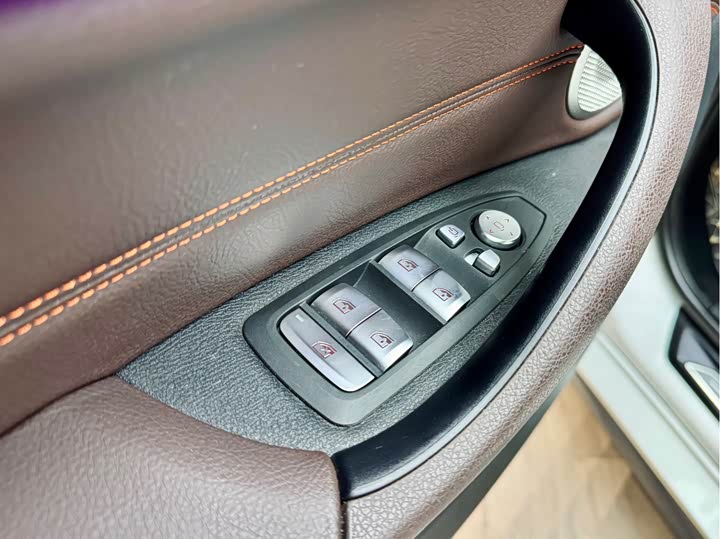 Фото 12 - BMW X2