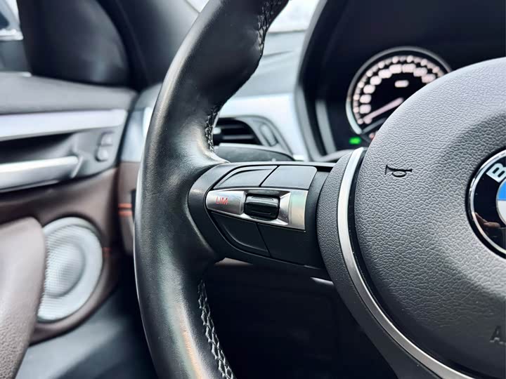 Фото 21 - BMW X2