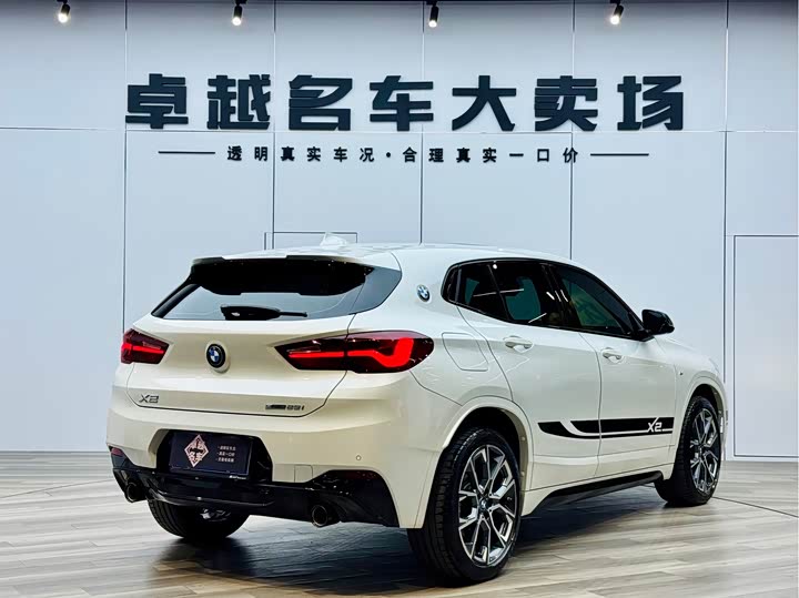 Фото 8 - BMW X2