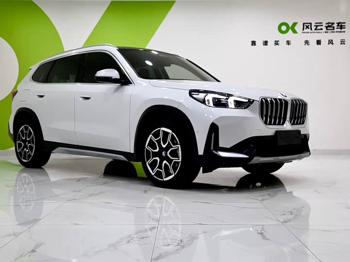Фото 3 - BMW X1