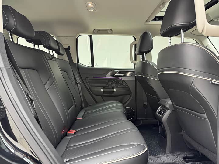 Фото 16 - Tank 300