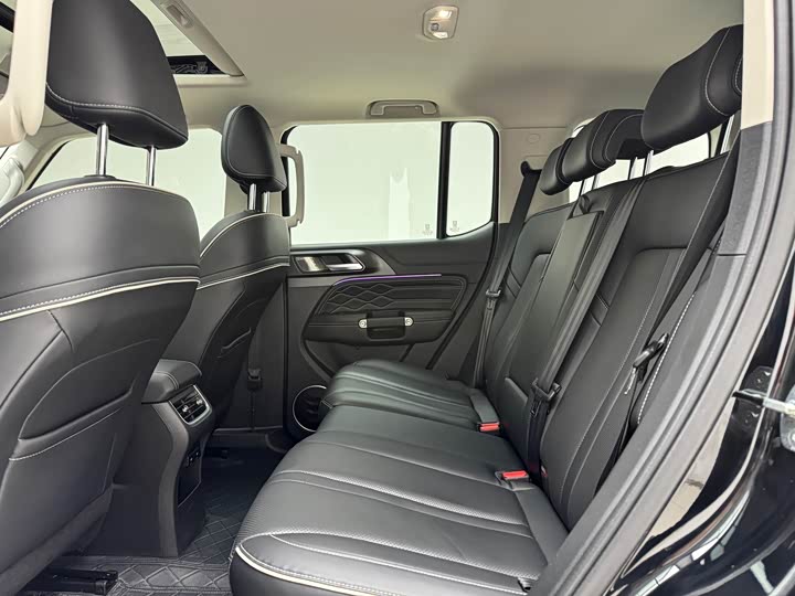 Фото 8 - Tank 300