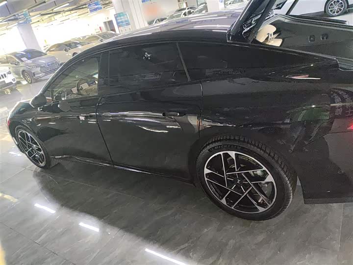 Фото 5 - XPeng F57