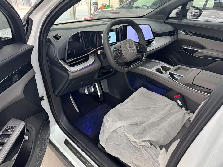 Фото 4 - Hongqi EHS7 (Tiangong 08)