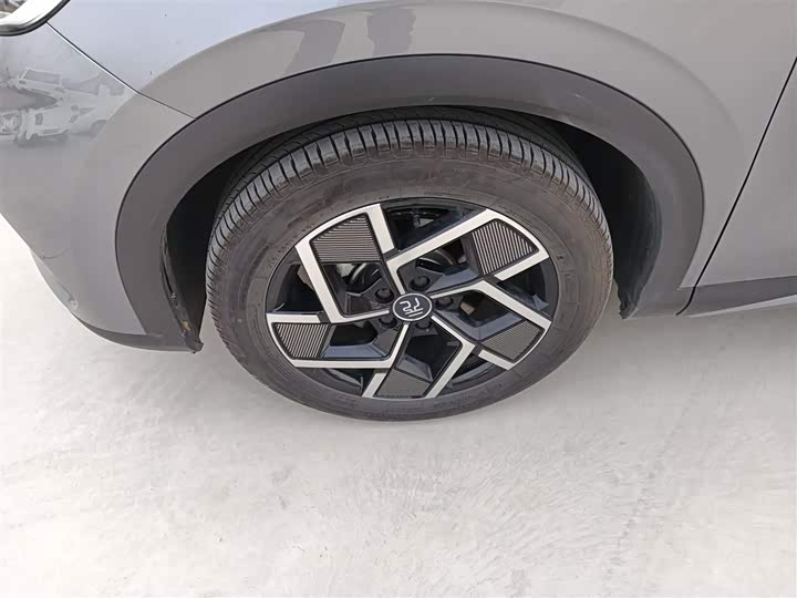 Фото 22 - BYD Yuan Plus