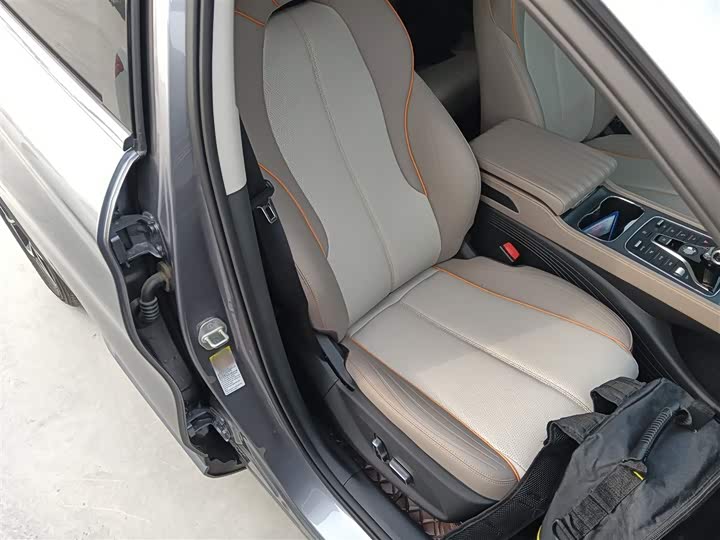 Фото 24 - BYD Yuan Plus