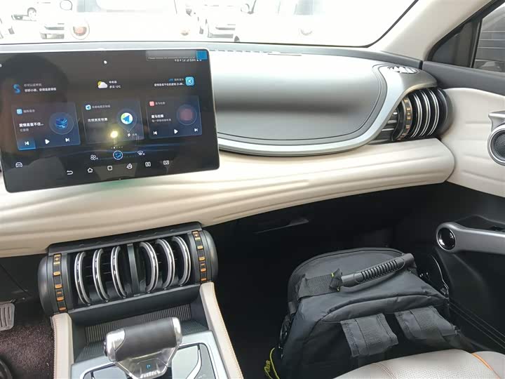 Фото 9 - BYD Yuan Plus