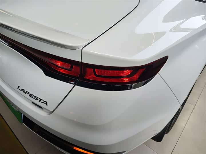 Фото 8 - Hyundai Lafesta