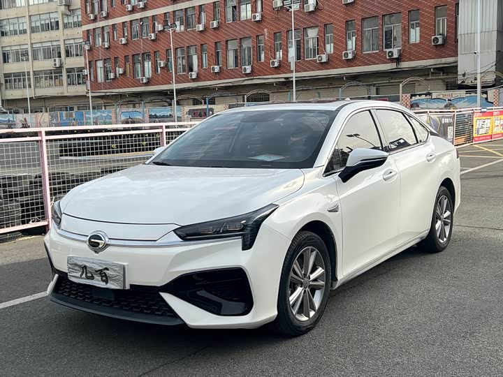 Фото 1 - GAC Aion S