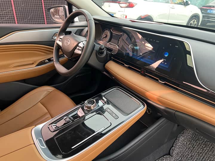 Фото 11 - GAC Aion S