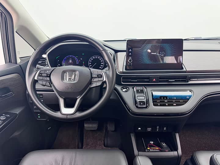 Фото 11 - Honda Odyssey