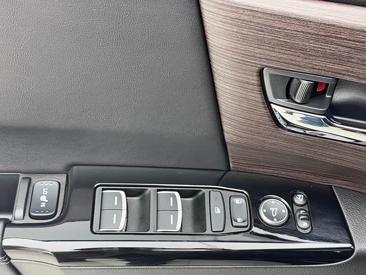 Фото 14 - Honda Odyssey