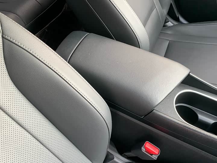 Фото 26 - Hyundai Elantra N line