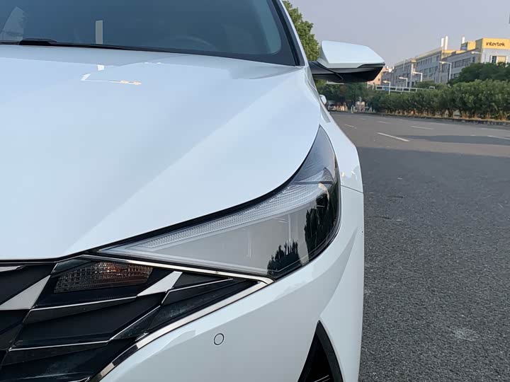 Фото 8 - Hyundai Elantra N line