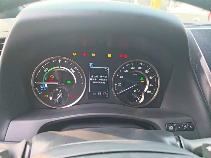 Фото 12 - Toyota Vellfire