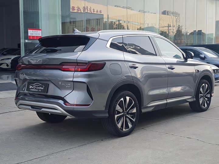 Фото 3 - BYD Song Plus Hybrid/EV