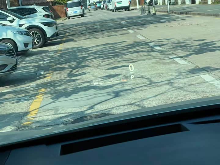 Фото 16 - Lexus RX