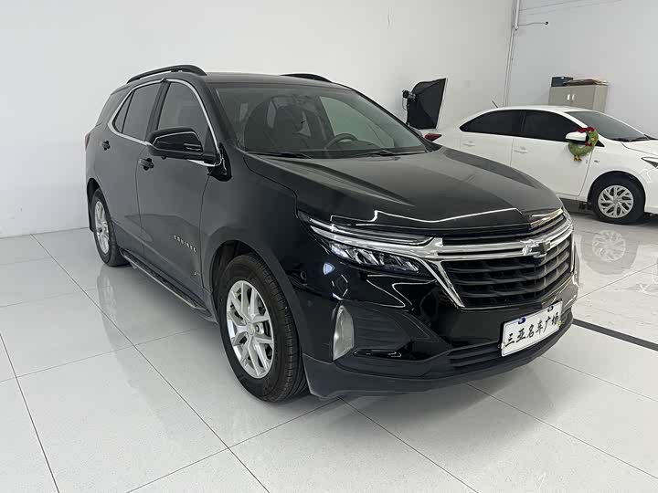 Фото 3 - Chevrolet Equinox