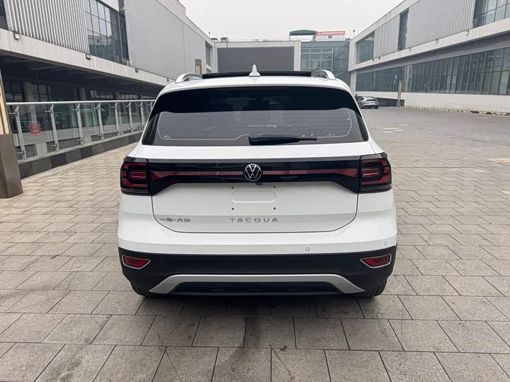 Фото 14 - Volkswagen Tacqua