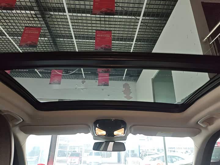 Фото 18 - BMW iX3