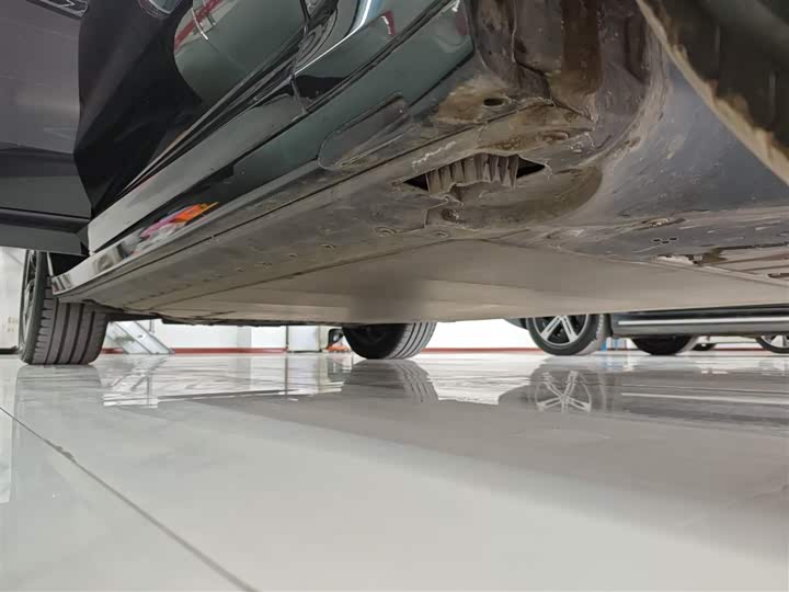 Фото 21 - BMW iX3