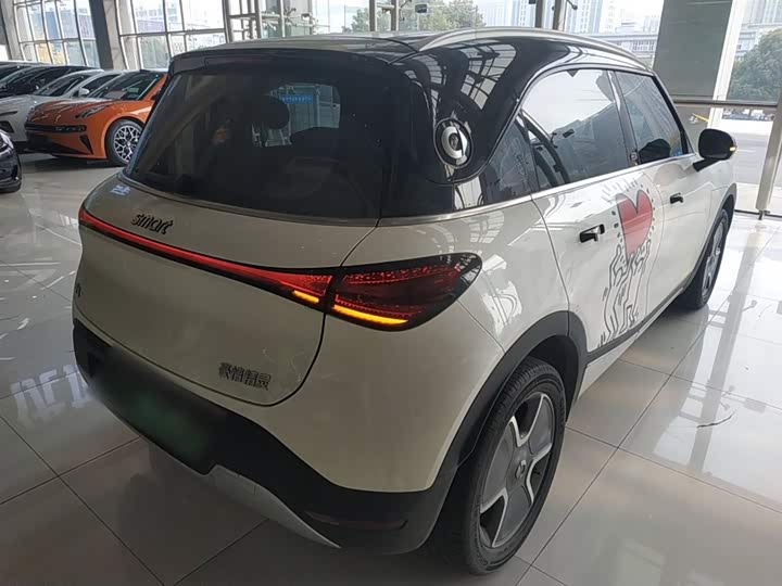 Фото 7 - Smart #1