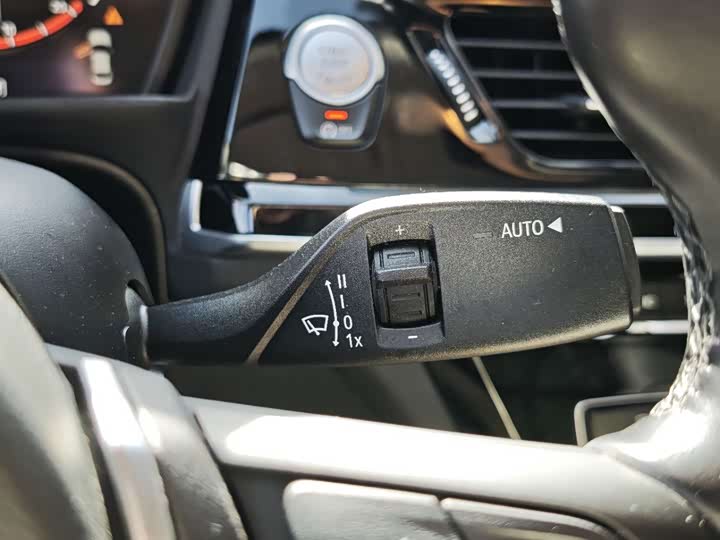 Фото 18 - BMW 1 Series