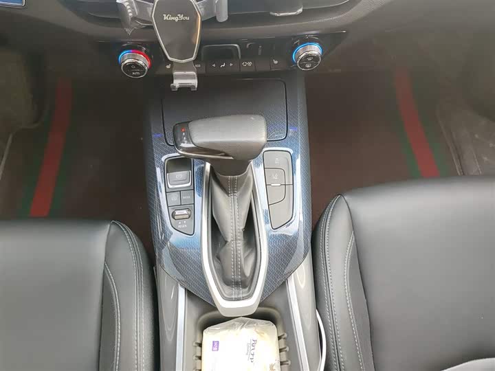 Фото 14 - Chevrolet Menlo