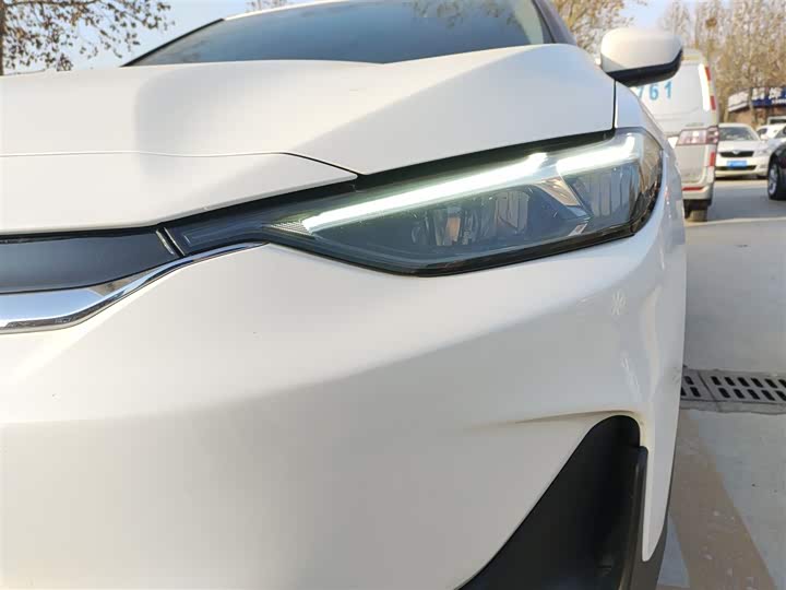 Фото 24 - Chevrolet Menlo