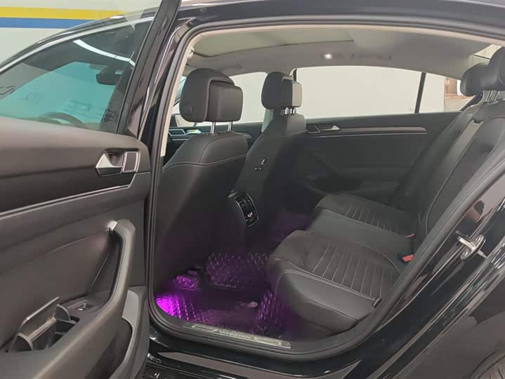 Фото 11 - Volkswagen Magotan