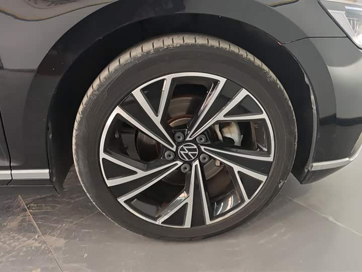 Фото 6 - Volkswagen Magotan