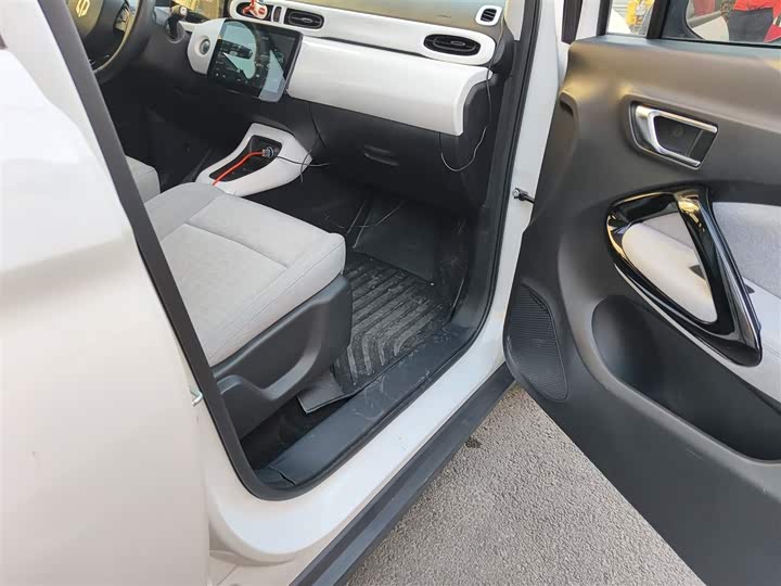 Фото 20 - Leapmotor T03